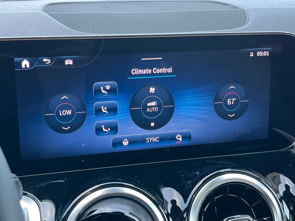 New 2026 Mercedes-Benz GLB 250 4MATIC image 19