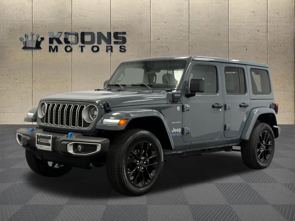 Used 2024 Jeep Wrangler Unlimited Sahara AWD/4WD image 1