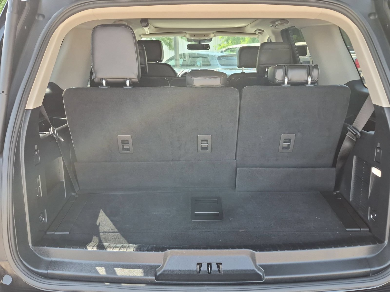 Used 2020 Ford Expedition Platinum RWD image 6