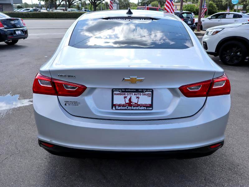 Used 2022 Chevrolet Malibu LS image 4
