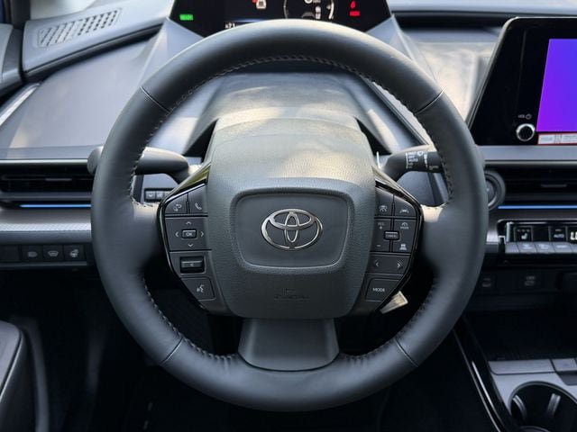 New 2027 Toyota Prius XLE FWD image 12