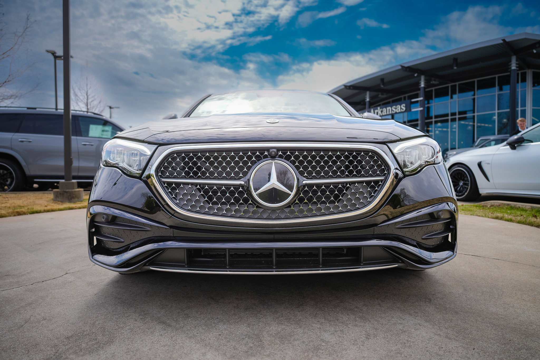 New 2026 Mercedes-Benz E 350 4MATIC Sedan image 6