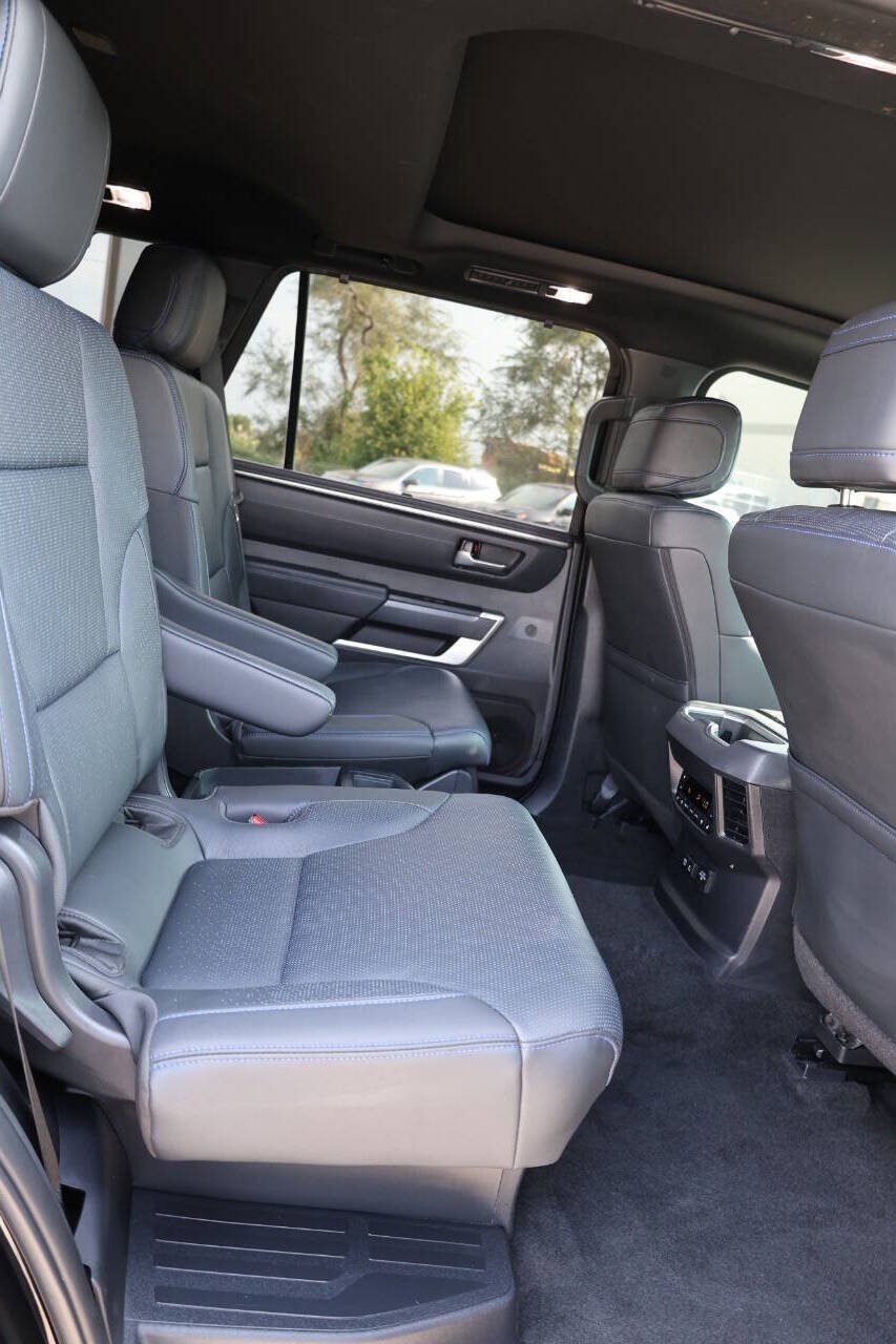 Used 2024 Toyota Sequoia Platinum AWD/4WD image 16