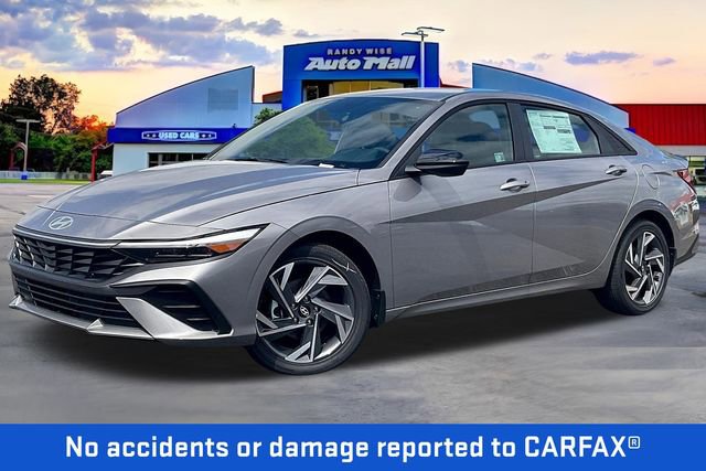 New 2025 Hyundai Elantra SEL image 2