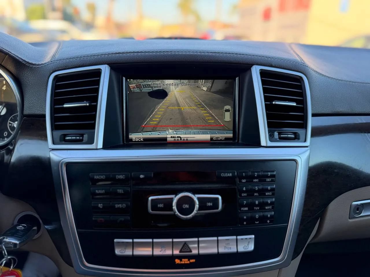 Used 2014 Mercedes-Benz GL 350 BlueTEC 4MATIC image 54