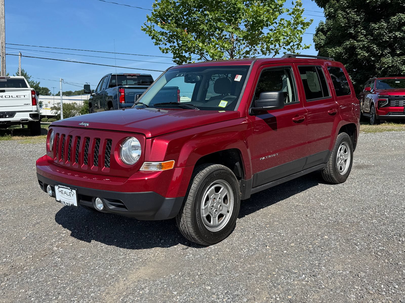 Used 2016 Jeep Patriot Sport w/ Power Value Group FWD image 3