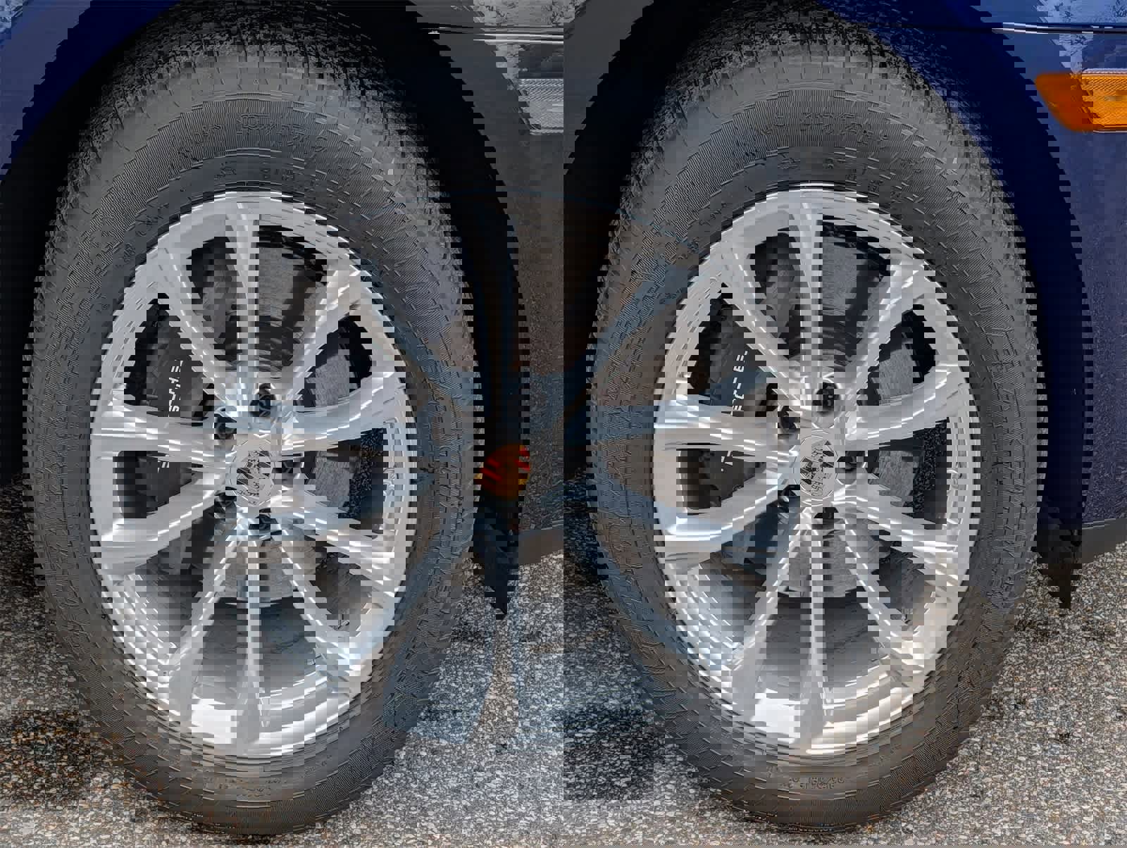 Used 2025 Porsche Macan image 27