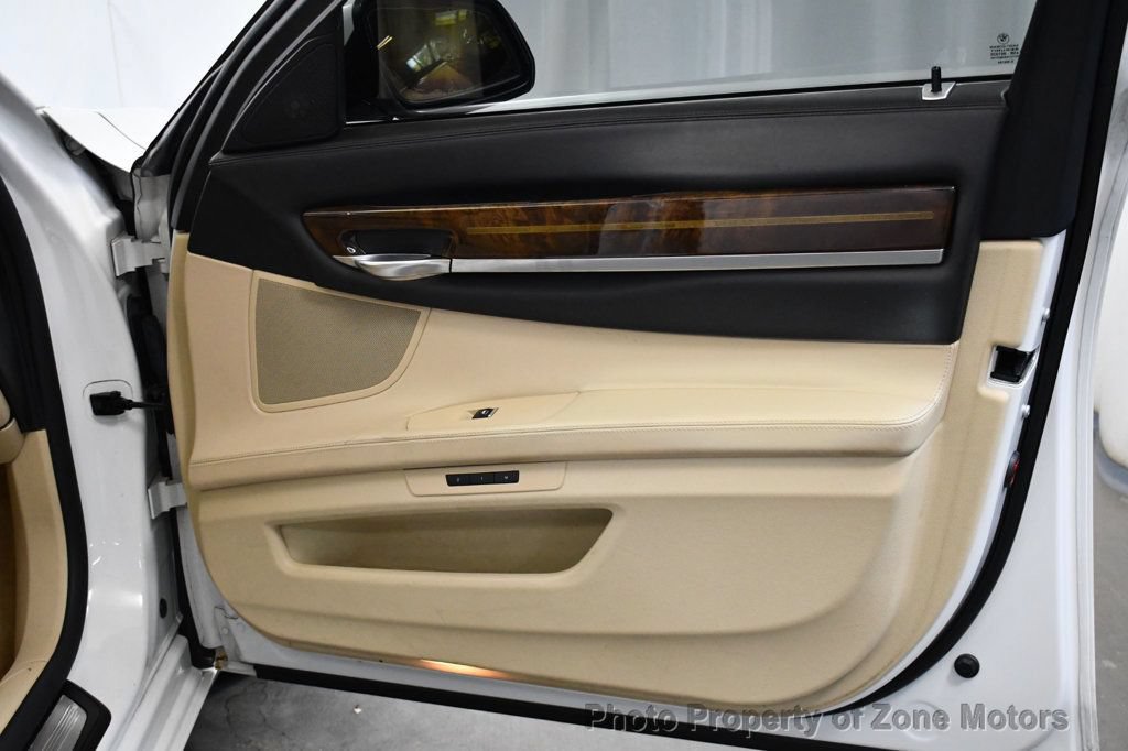 Used 2013 BMW 750Li xDrive AWD/4WD image 13