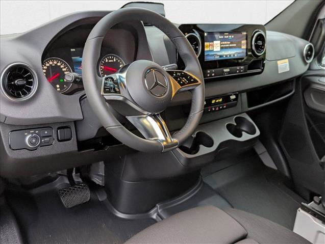 New 2025 Mercedes-Benz Sprinter 2500 image 3