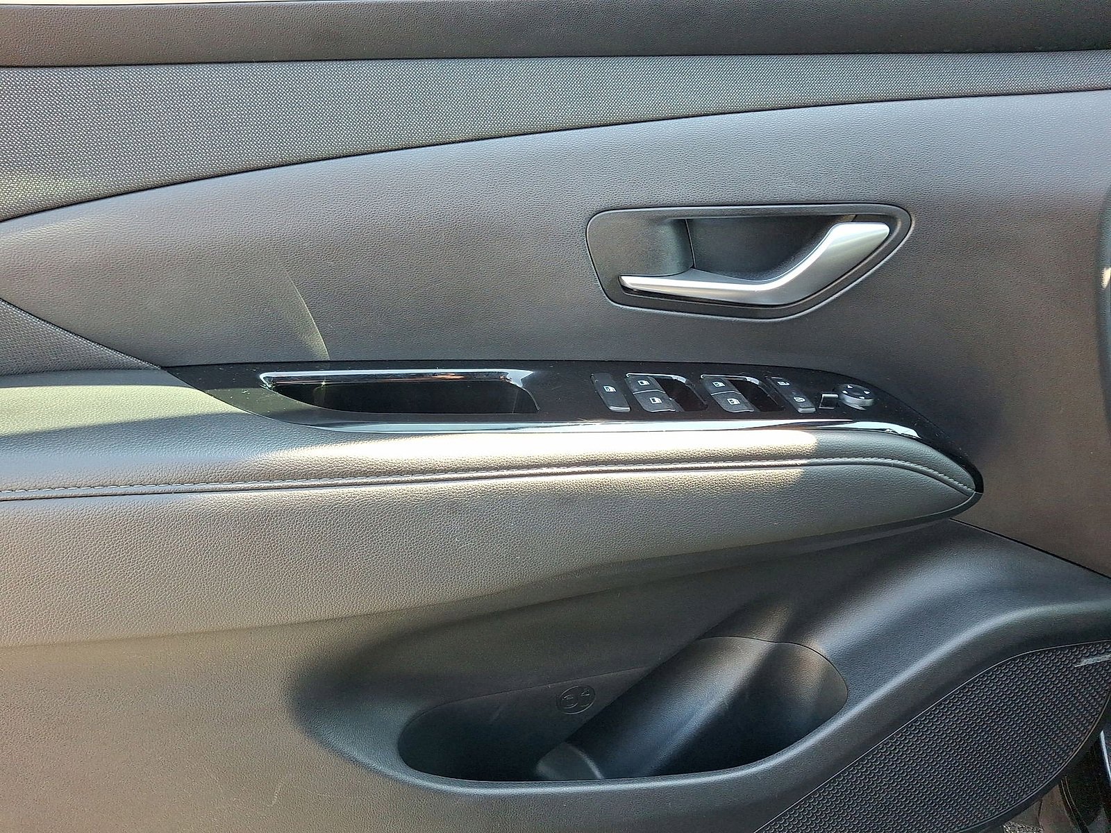 Certified 2022 Hyundai Tucson SEL w/ Convenience + Premium Package image 16