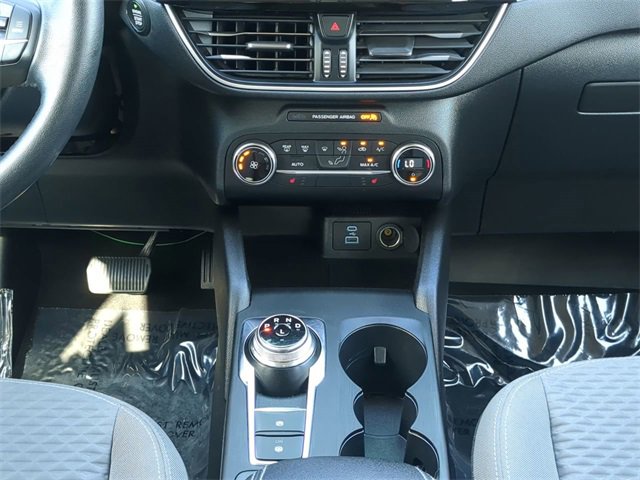 Used 2020 Ford Escape SE Sport image 22