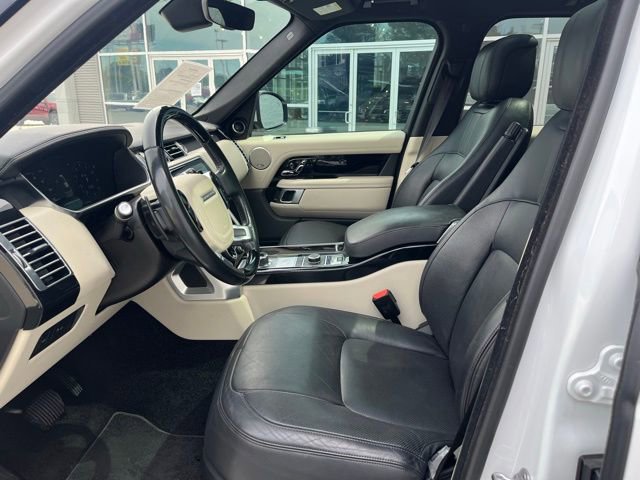 Used 2020 Land Rover Range Rover HSE AWD/4WD image 4