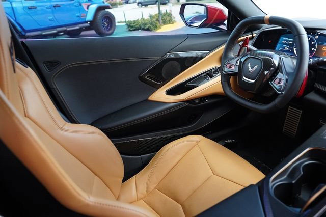 Used 2021 Chevrolet Corvette Stingray Preferred Cpe w/ Z51 Performance Package RWD image 18