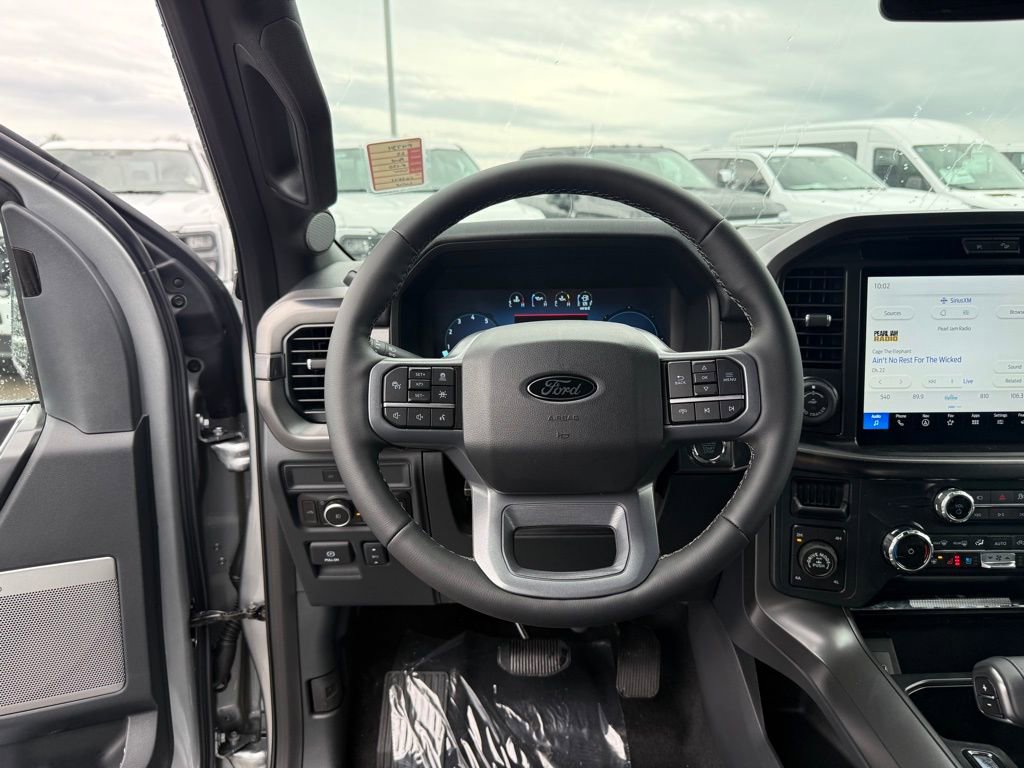 New 2025 Ford F150 Lariat w/ Equipment Group 501A Mid image 13