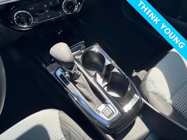 New 2025 Chevrolet Trax LT w/ Sunroof Package image 19