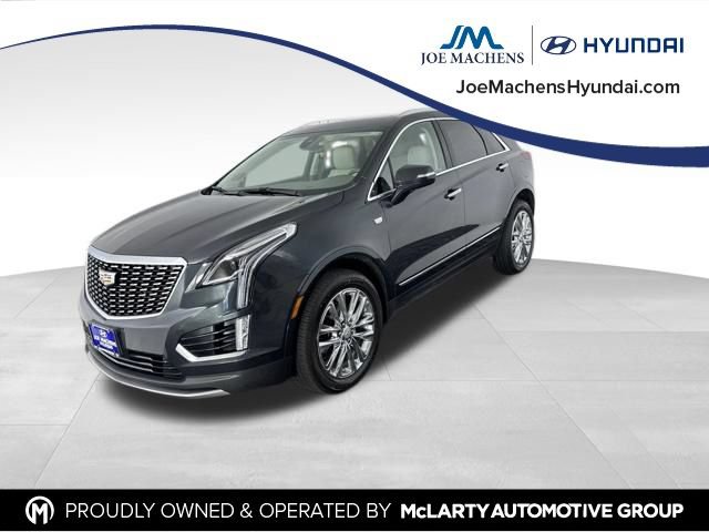 Used 2022 Cadillac XT5 Premium Luxury FWD image 4