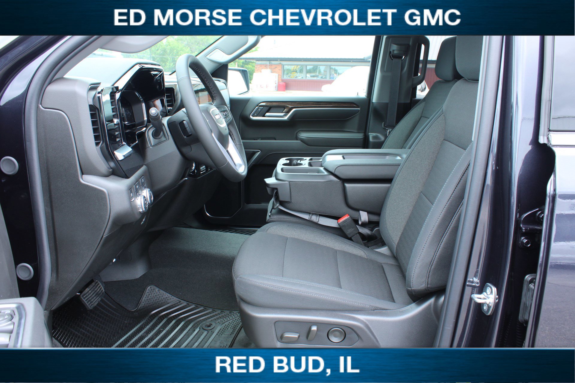 New 2025 GMC Sierra 1500 SLE image 7