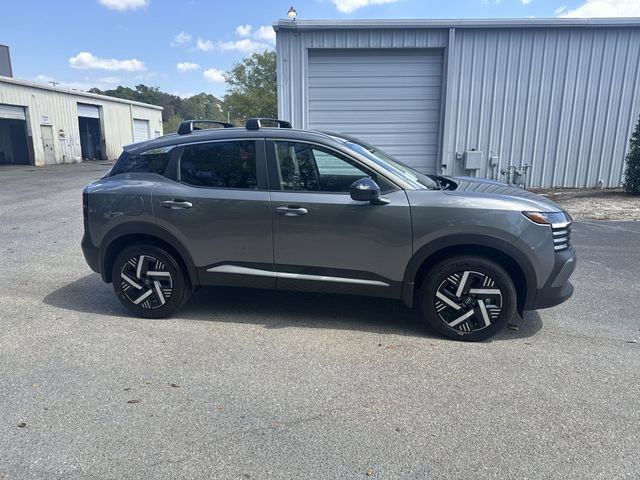 New 2026 Nissan Kicks SV w/ Charging Package FWD image 4