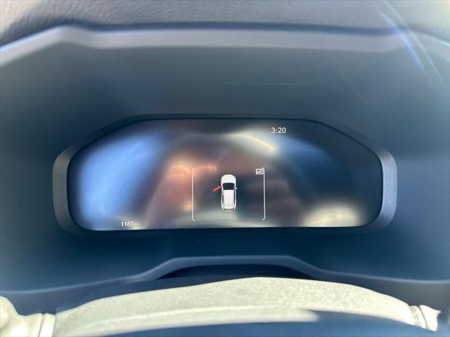 Certified 2025 Toyota RAV4 XSE AWD/4WD image 21