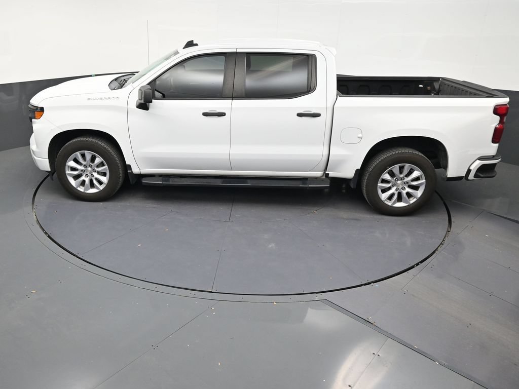 Used 2022 Chevrolet Silverado 1500 Custom RWD image 12