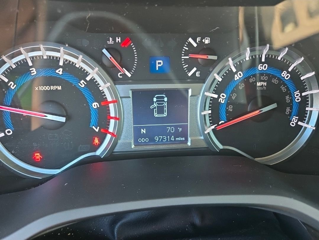 Used 2016 Toyota 4Runner SR5 Premium AWD/4WD image 8