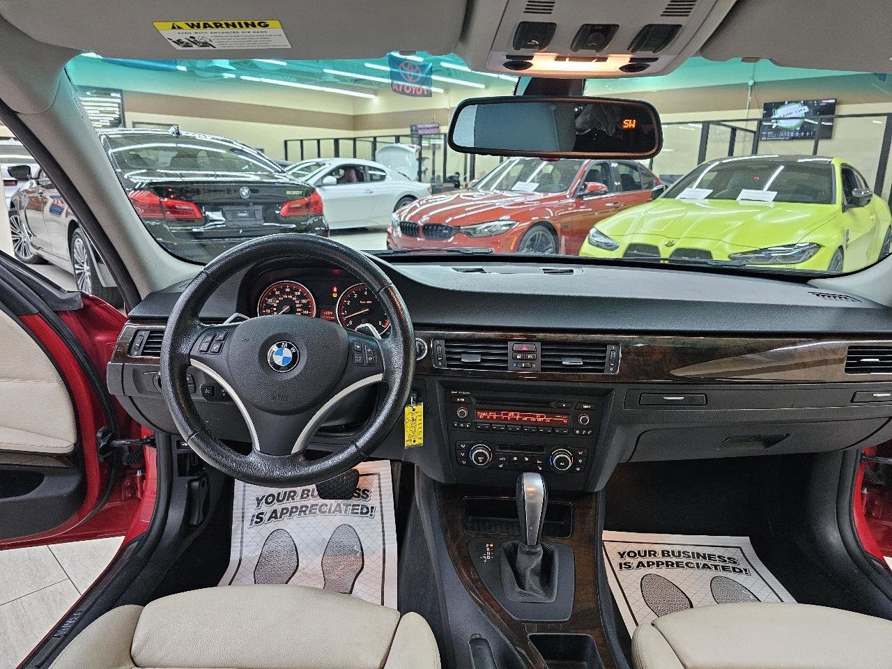 Used 2011 BMW 335i Sedan RWD image 27