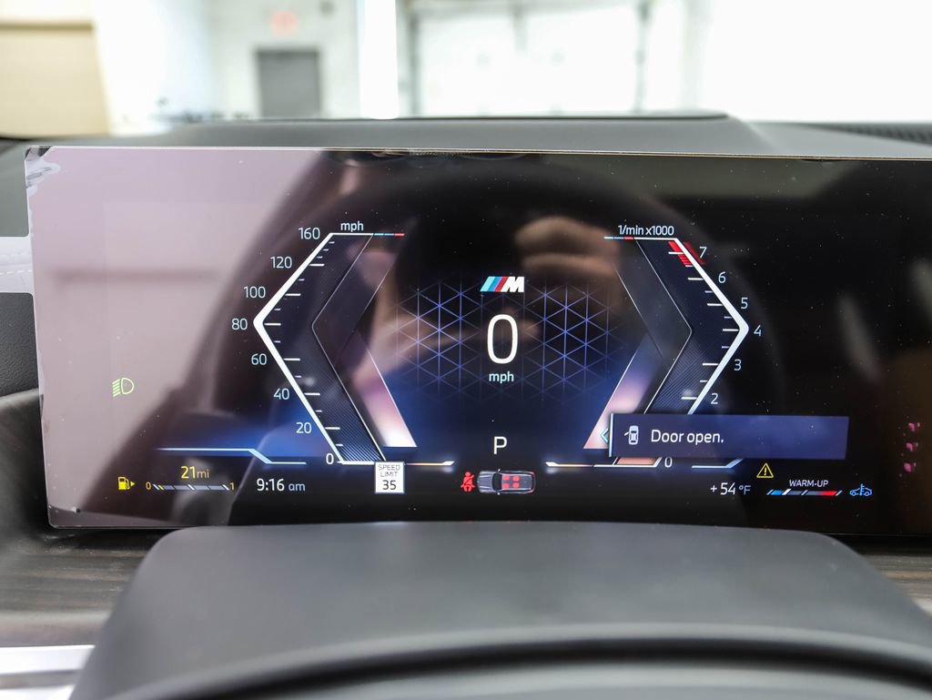 Used 2025 BMW X7 xDrive40i w/ Executive Package image 14