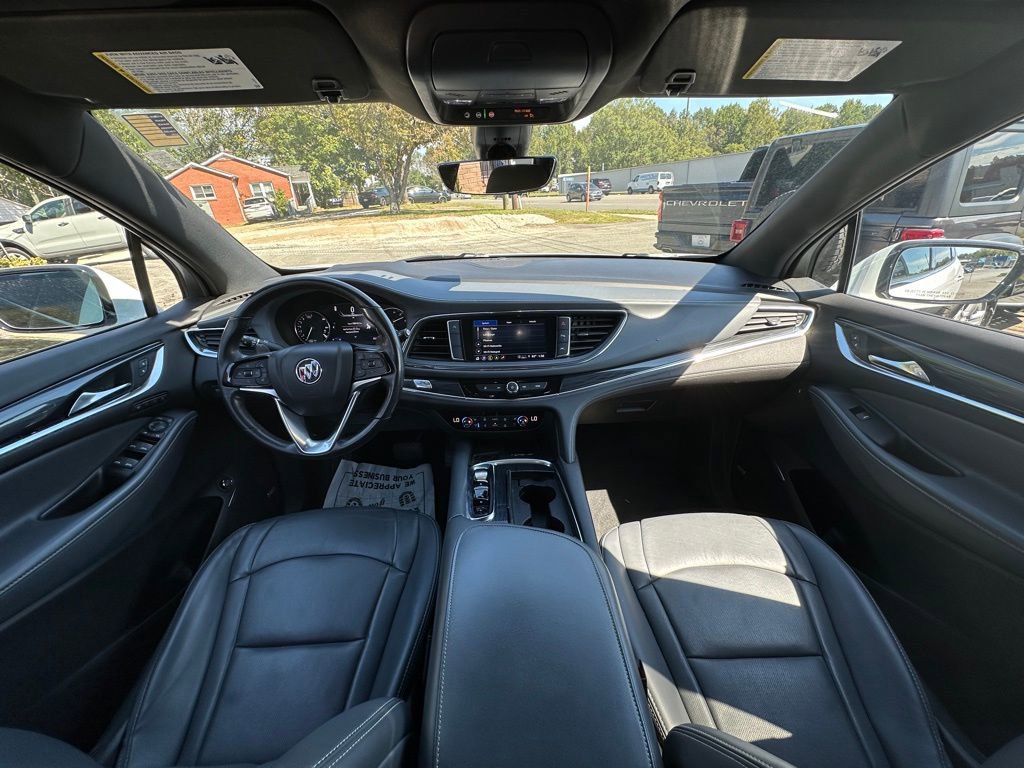 Used 2022 Buick Enclave Premium image 15