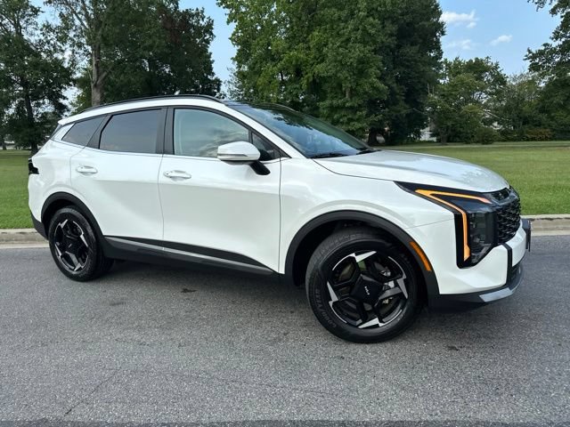 Certified 2026 Kia Sportage EX w/ EX Panoramic Sunroof Package AWD/4WD image 2