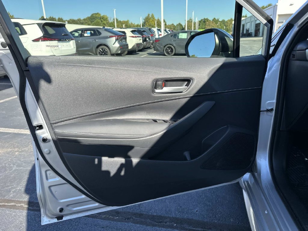 Used 2024 Toyota Corolla SE FWD image 20