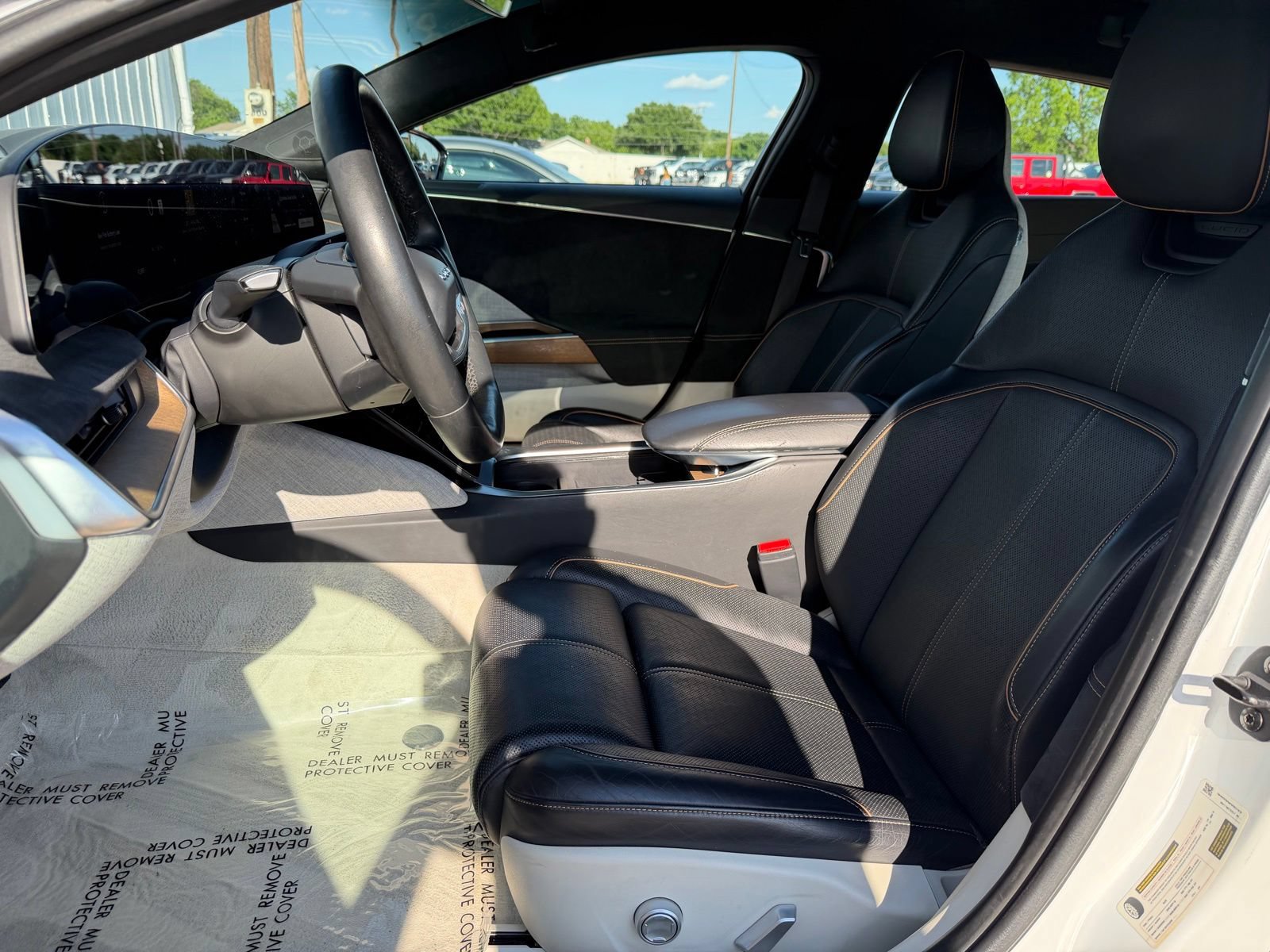 Used 2022 Lucid Air Grand Touring AWD/4WD image 19