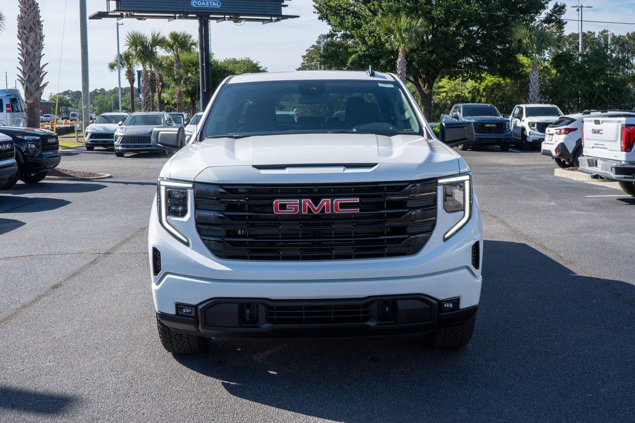 New 2026 GMC Sierra 1500 Elevation w/ Elevation Select Package AWD/4WD image 8
