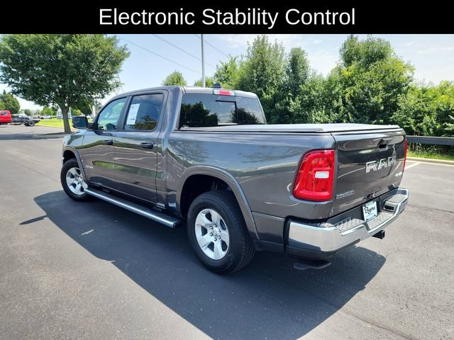 Used 2025 RAM 1500 Big Horn AWD/4WD image 5