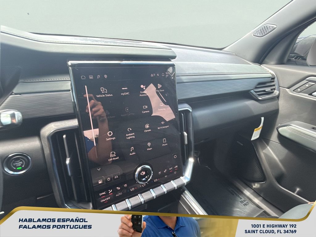 New 2026 GMC Acadia AT4 w/ Luxury Package AWD/4WD image 20