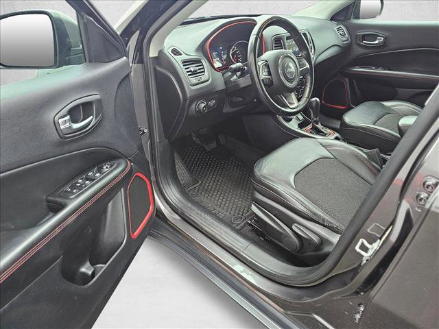 Used 2019 Jeep Compass Trailhawk image 19