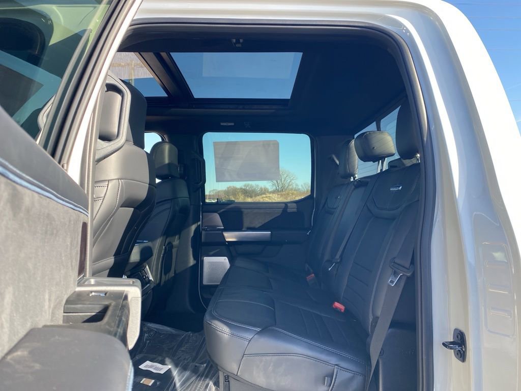 New 2026 Ford F350 Platinum w/ FX4 Off-Road Package image 25