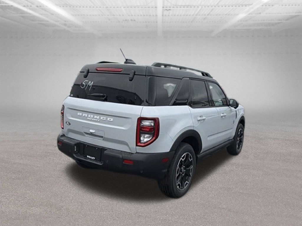 New 2026 Ford Bronco Sport Outer Banks w/ Outer Banks Tech Package+ AWD/4WD image 9