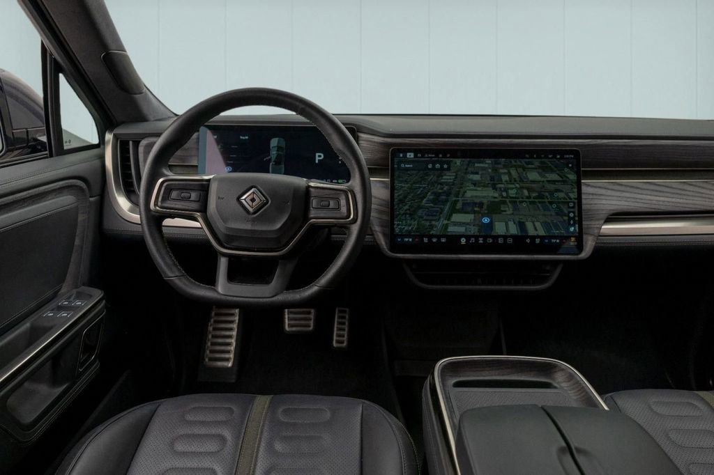 Used 2022 Rivian R1T Adventure image 28