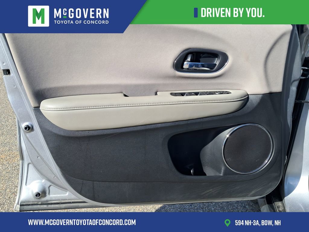 Used 2018 Honda HR-V EX image 9