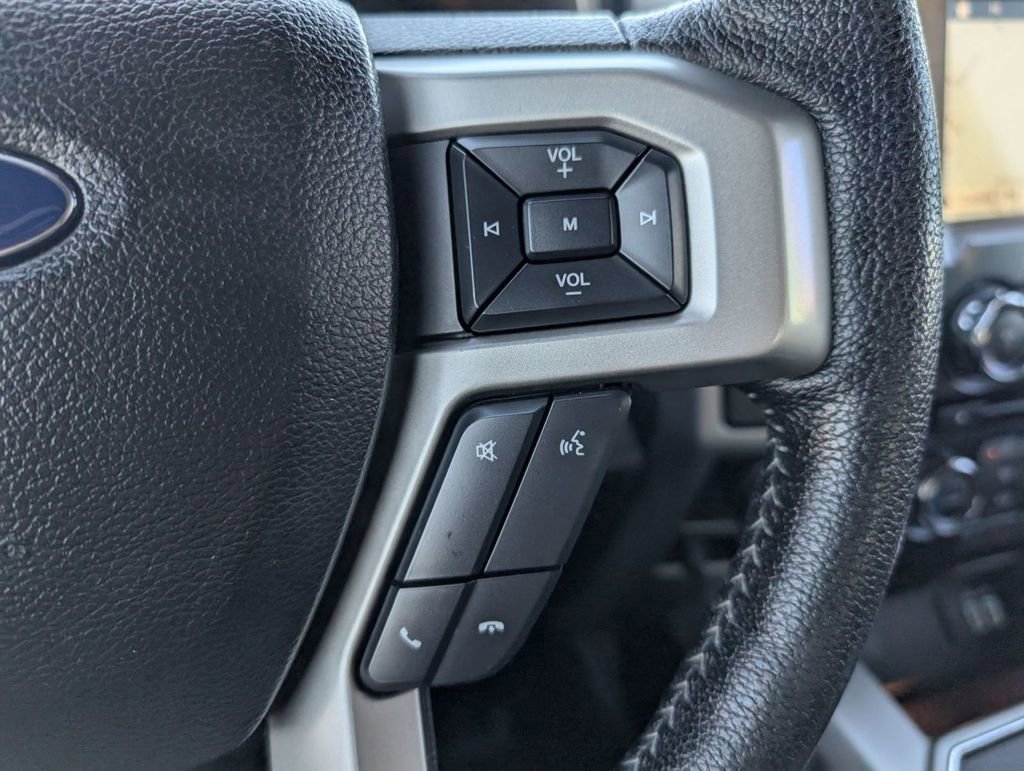 Used 2016 Ford F150 Lariat image 29