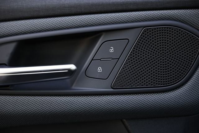 New 2026 Audi Q3 quattro 2.0T AWD/4WD image 15