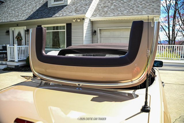 Used 1988 Mercedes-Benz 560 SL image 65