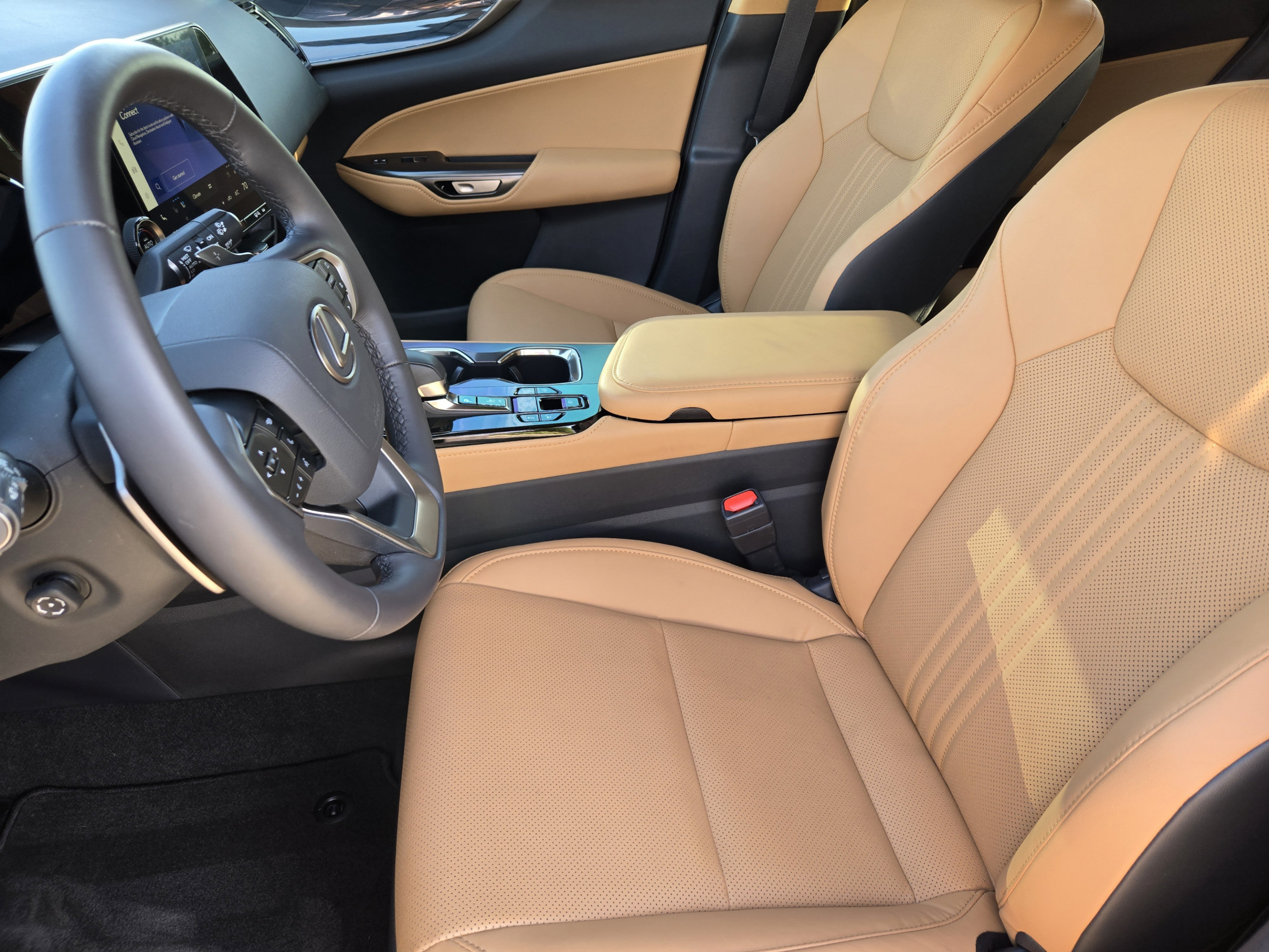 Used 2025 Lexus NX 350 AWD w/ Accessory Package (2T) image 9