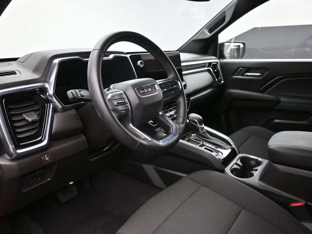 Used 2024 GMC Canyon Elevation w/ Convenience Package image 16