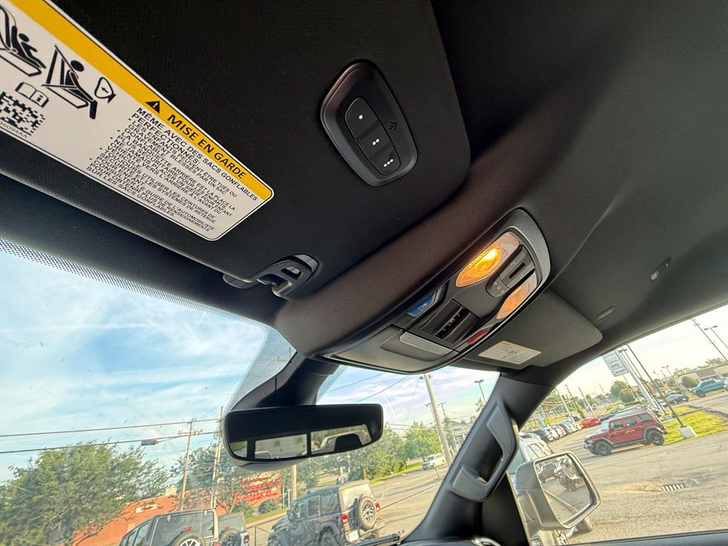 Used 2023 RAM 1500 Big Horn AWD/4WD image 23