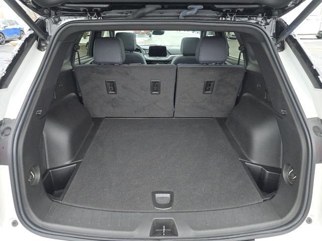 Used 2023 Chevrolet Blazer RS w/ Driver Confidence II Package image 23