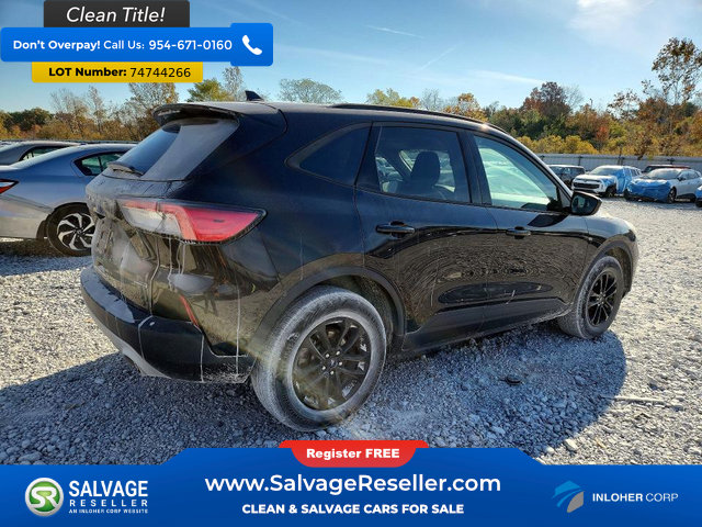 Used 2020 Ford Escape SE Sport AWD/4WD image 4