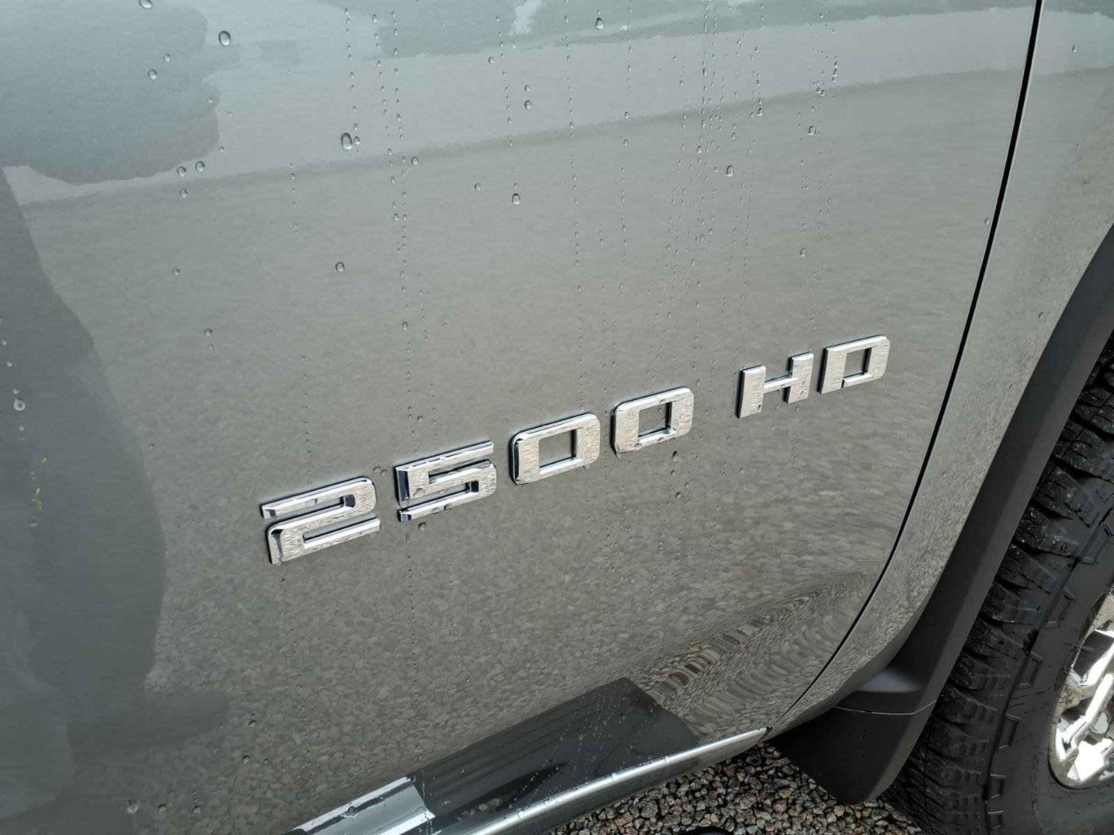 New 2026 Chevrolet Silverado 2500 LTZ w/ LTZ Premium Package AWD/4WD image 9