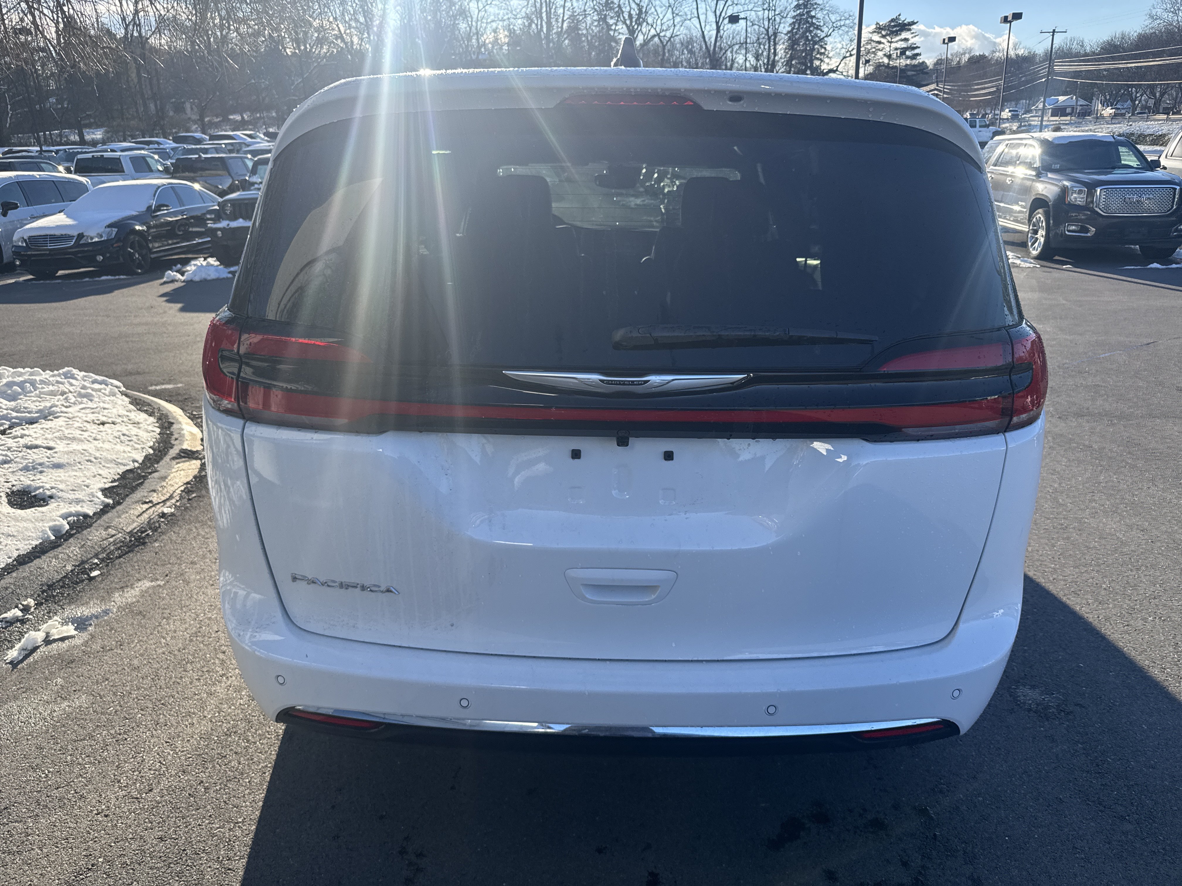 New 2026 Chrysler Pacifica Select FWD image 4