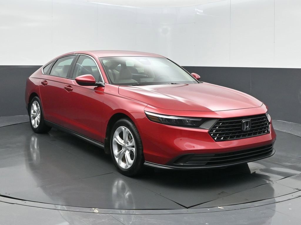 Certified 2024 Honda Accord LX image 2